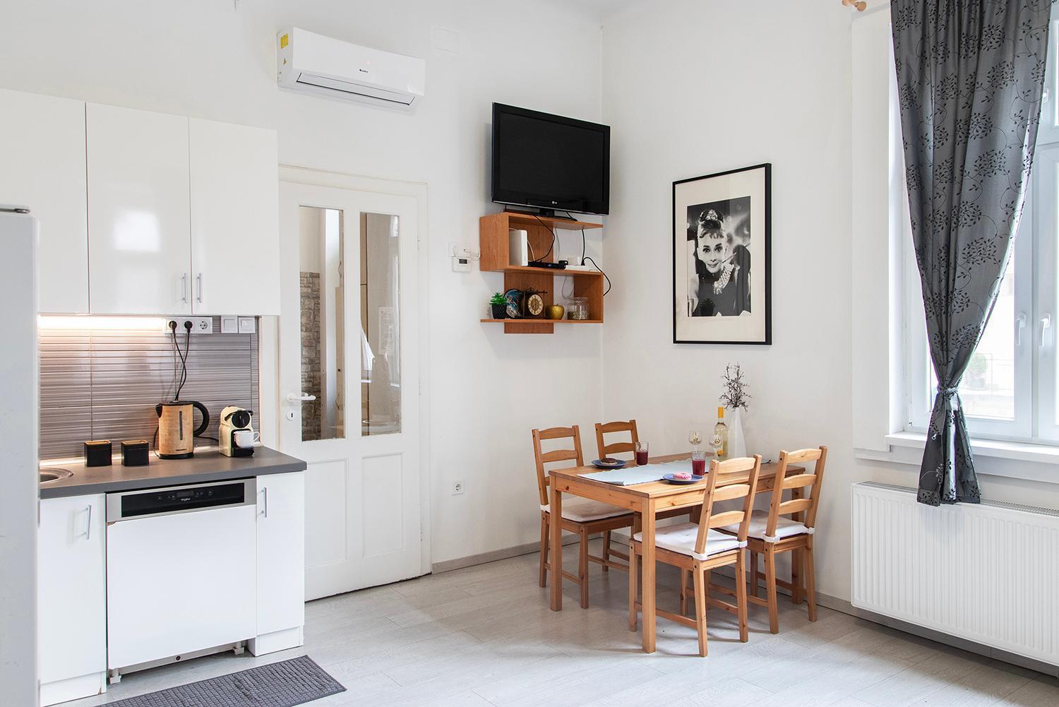 בודפשט Dora Apartment Near Buda Castle With Parking! מראה חיצוני תמונה